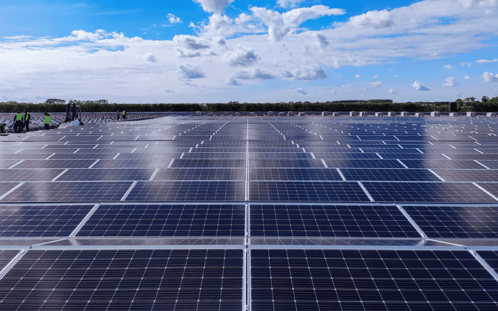 Sistema fotovoltaico con paneles solares en Madrid para autoconsumo energético